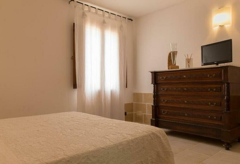 חדר סופריור, Masseria Dei Monaci