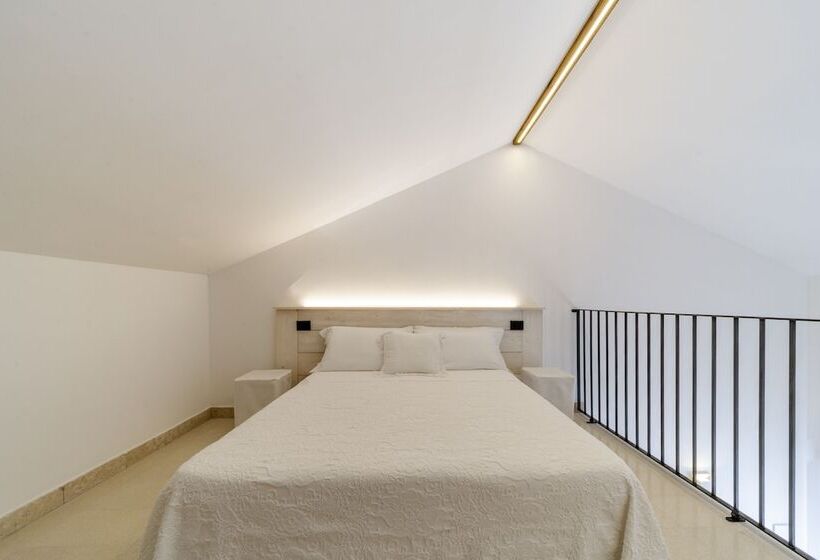 חדר סופריור לארבעה, Masseria Dei Monaci