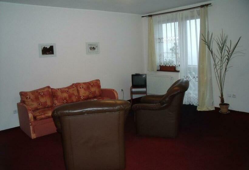 스탠다드 트리플 룸, Penzion Lesna