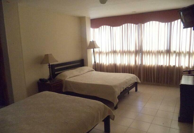 غرفة قياسية, Roca & Mar