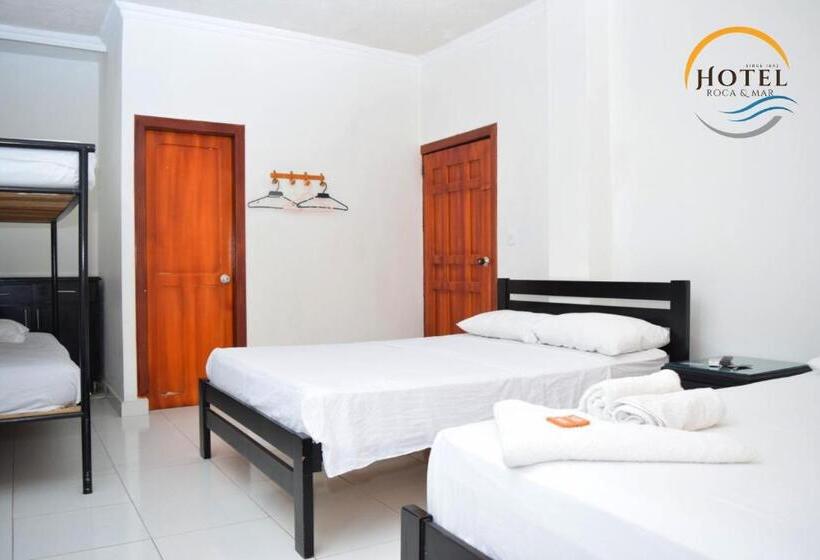 غرفة عائلية, Roca & Mar