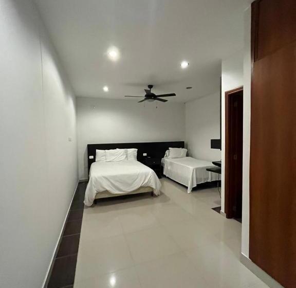 Трехместный Номер Базовый, Serenity Suites Casa Boutique