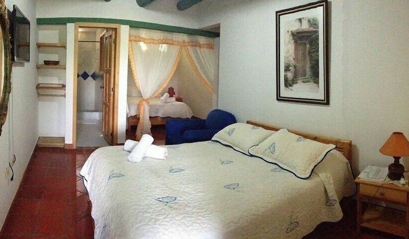 اتاق استاندارد چهار تخته, Spa Villa Lina