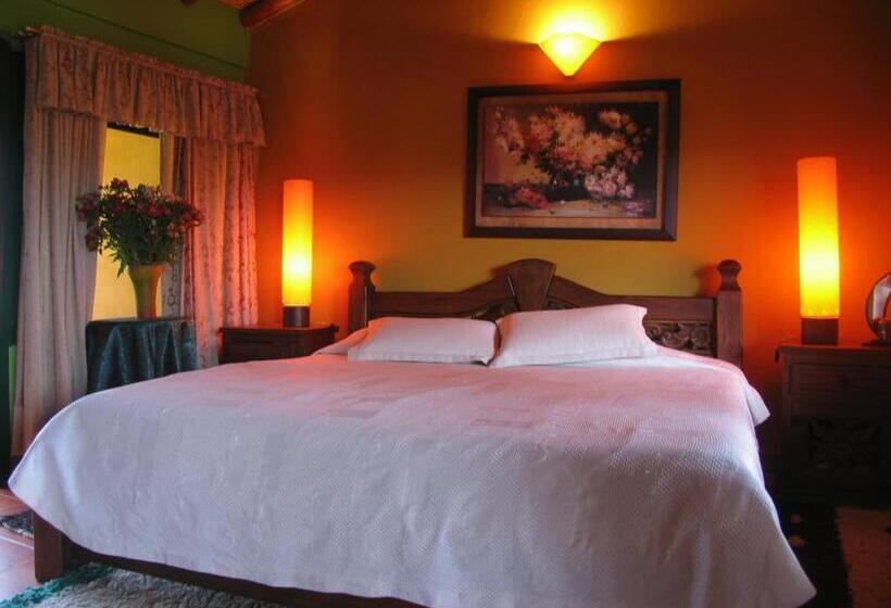 سوئیت با وان آب گرم, Spa Villa Lina
