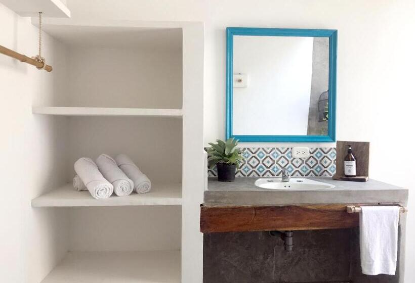 Люкс, Waka Hotel Rural