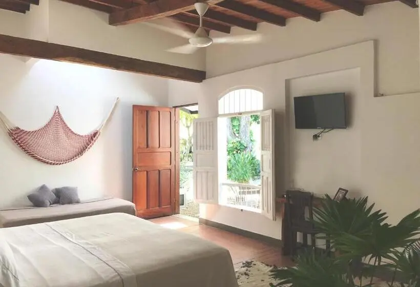 Perhesviitti, Waka Hotel Rural
