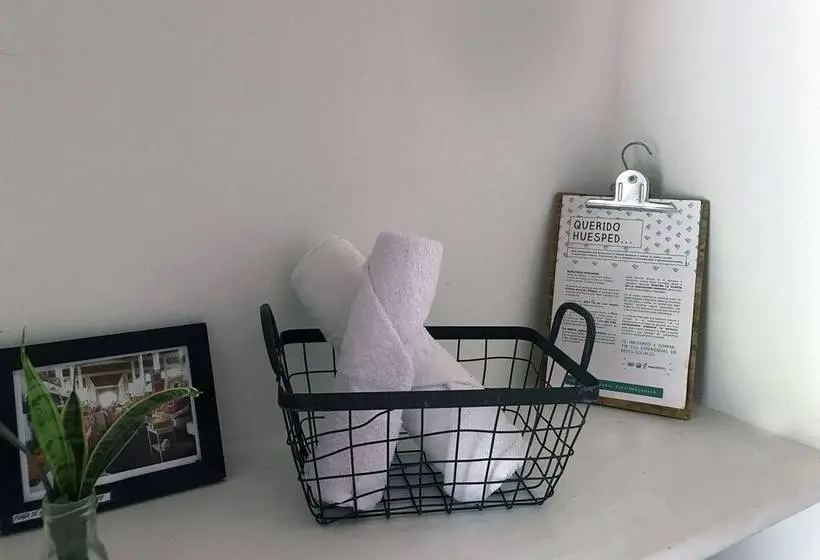 Standard Kolmen Hengen Huone, Waka Hotel Rural