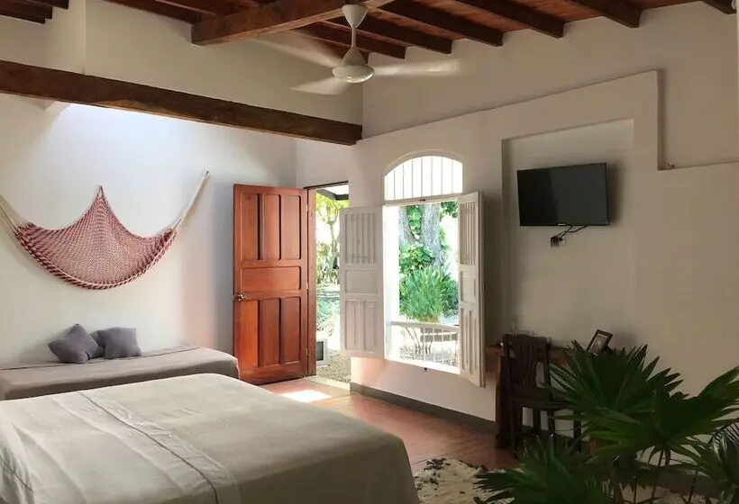 Perhesviitti, Waka Hotel Rural