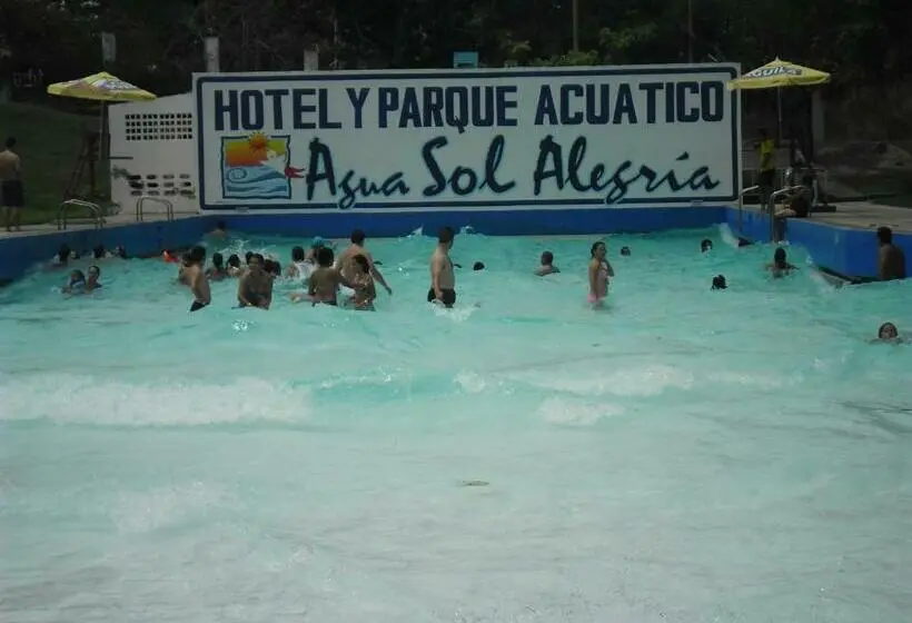 Standard Viiden Hengen Huone, Y Parque Acuatico Agua Sol Alegria