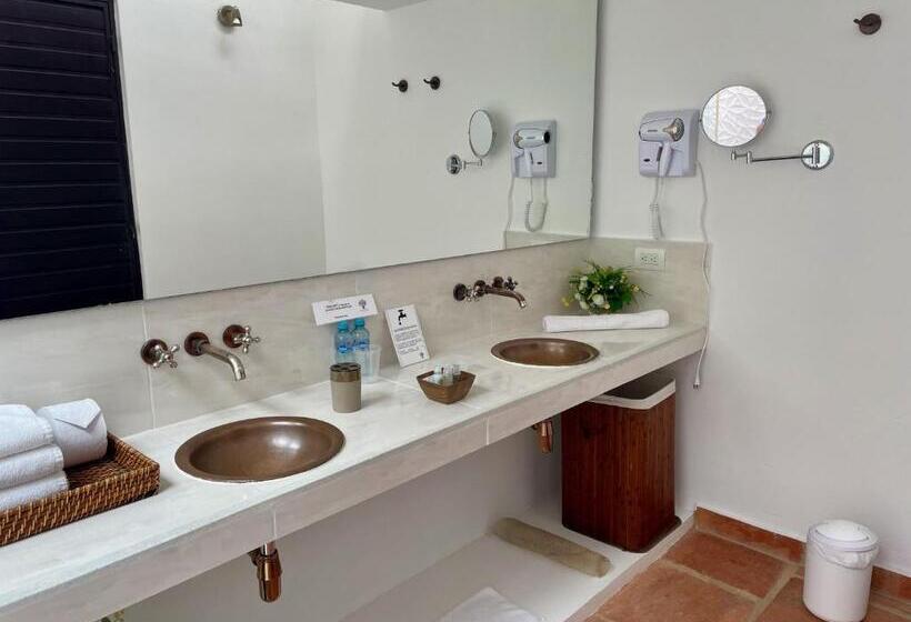 带露台的套间, La Masia Hotel Boutique