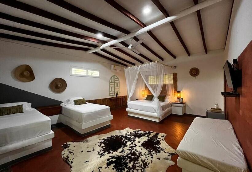 スタンダード４人部屋, Waka Hotel Rural