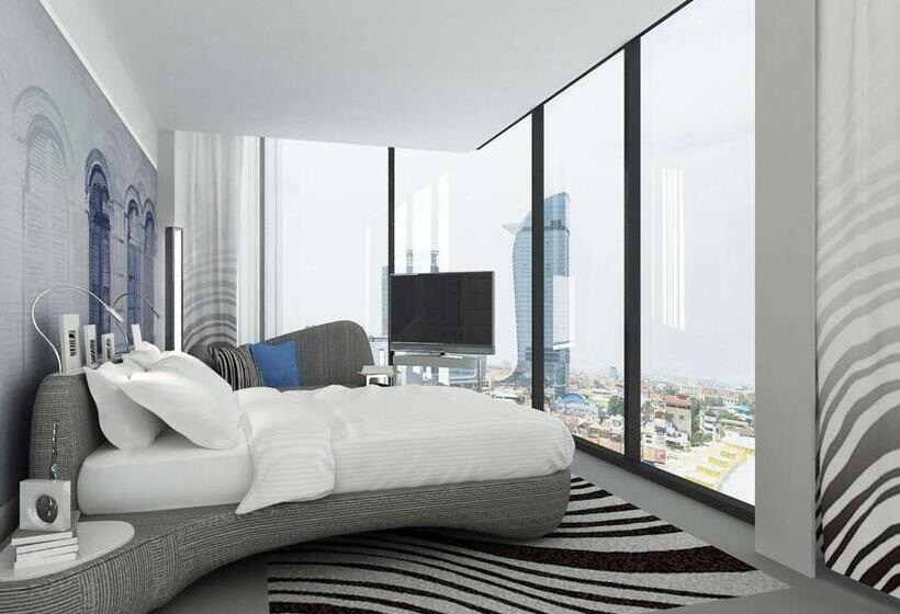 Номер Deluxe Кровать Кинг, Novotel Phnom Penh Bkk 1