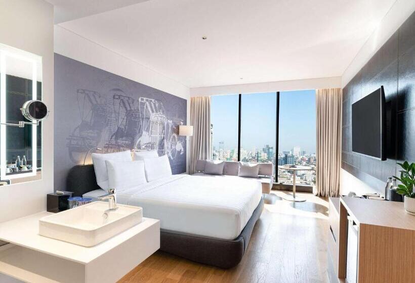 Номер Superior Кровать Кинг, Novotel Phnom Penh Bkk 1