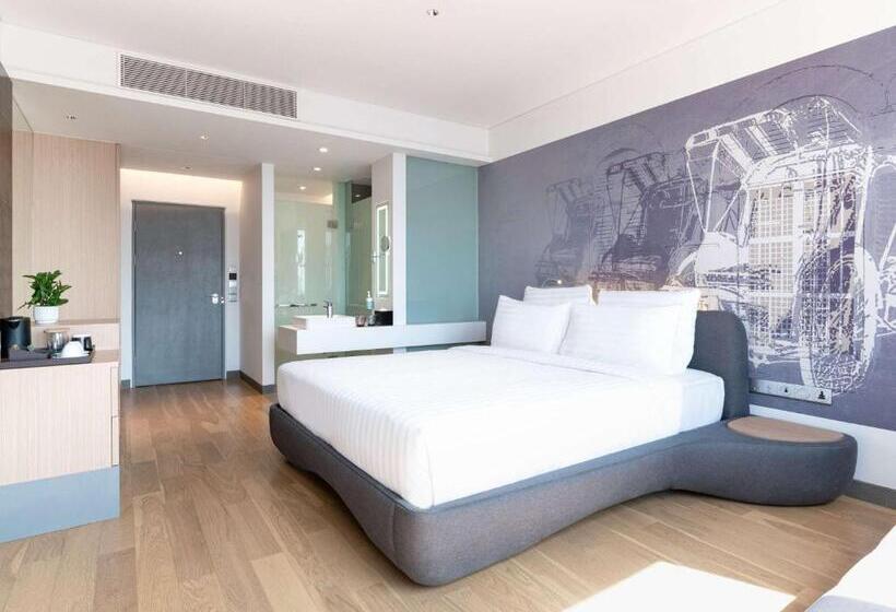 Номер Superior Кровать Кинг, Novotel Phnom Penh Bkk 1