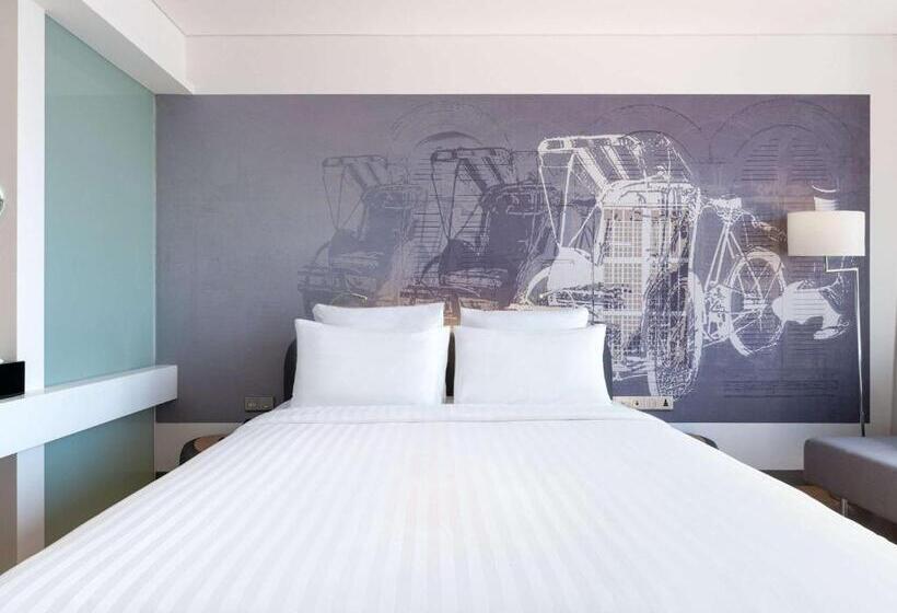 Номер Superior Кровать Кинг, Novotel Phnom Penh Bkk 1