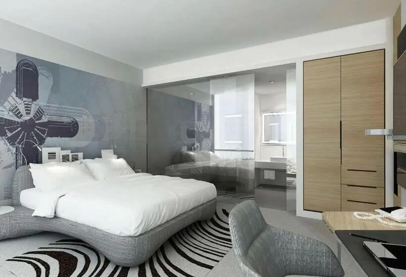 Executive Suite King Bed