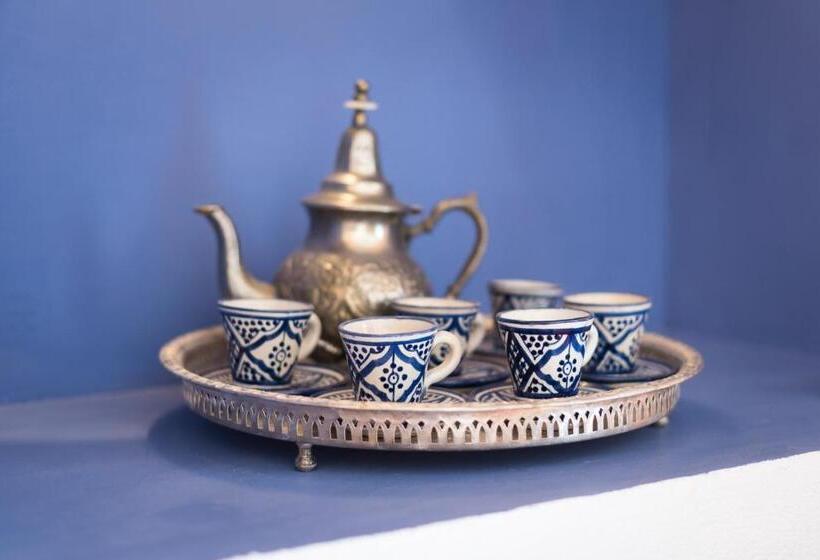 Номер Стандарт, Le Moulin De Beaunette