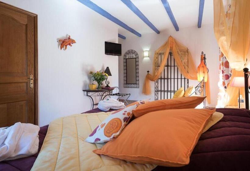 Номер Стандарт, Le Moulin De Beaunette