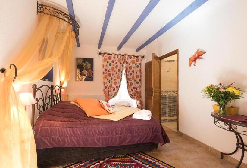 Номер Стандарт, Le Moulin De Beaunette