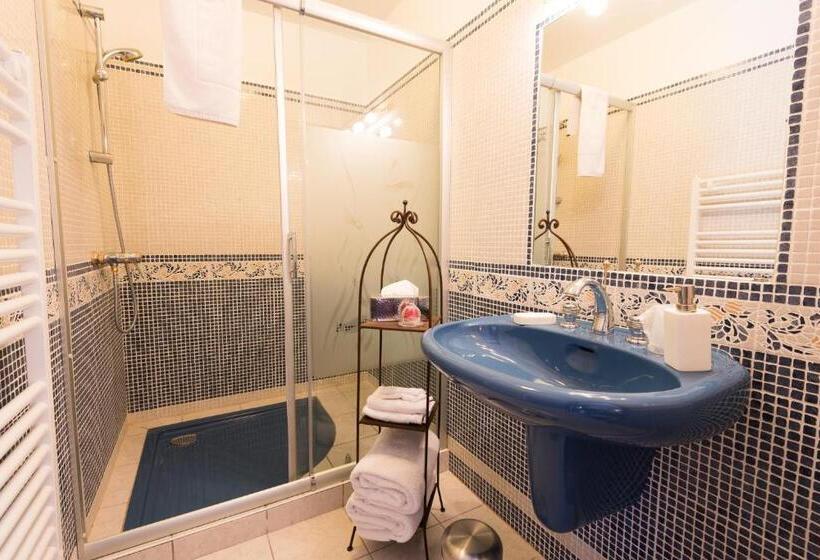 Номер Стандарт, Le Moulin De Beaunette