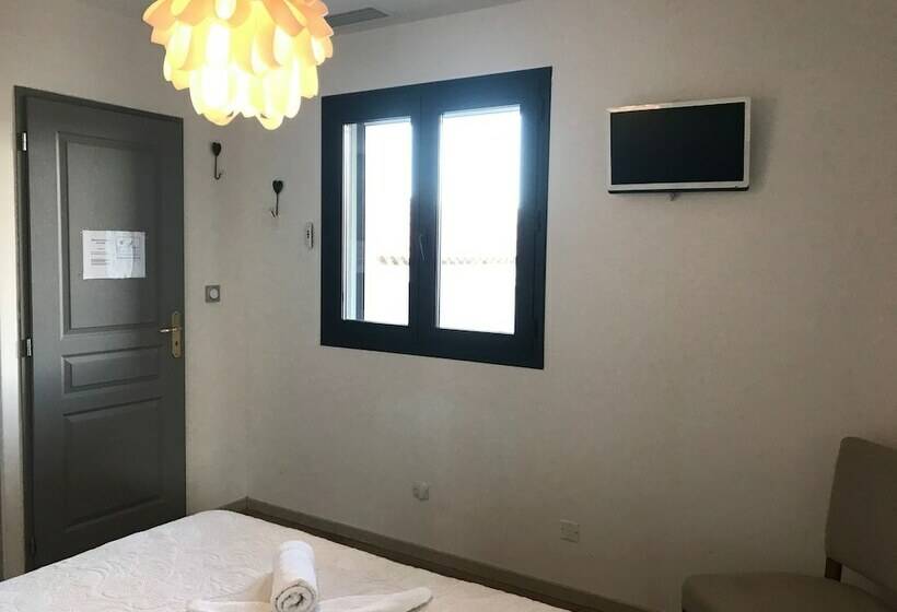 חדר סטנדרט, Les Algues Du Grau