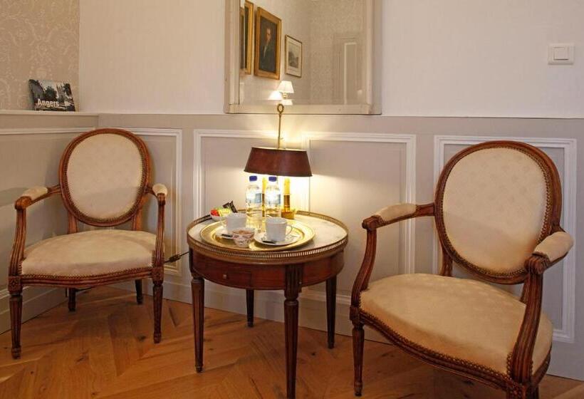 اتاق استاندارد با چشم‌انداز باغ, Les Chambres De Mathilde