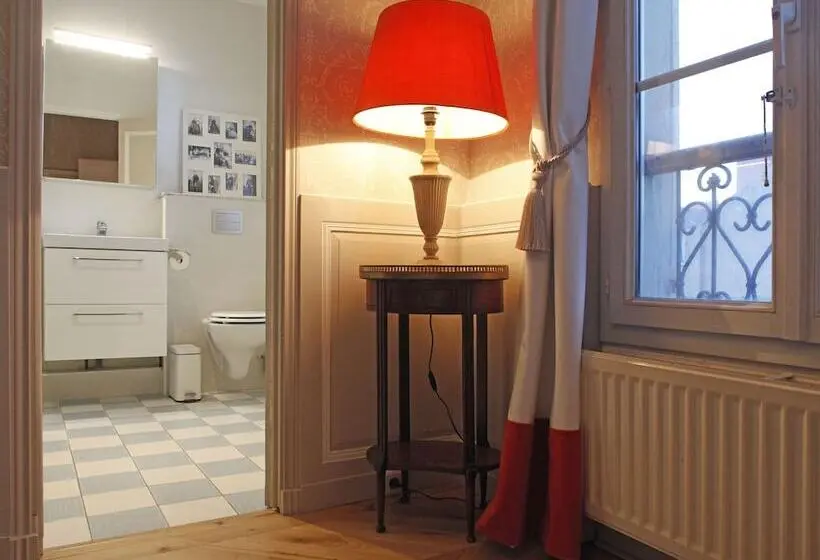 ガーデンビュースタンダードルーム, Les Chambres De Mathilde