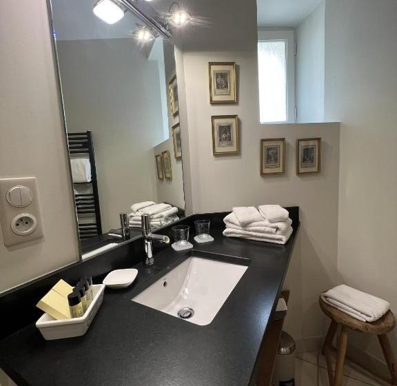 اتاق لوکس, N15   Les Confidences   Chambres D Hôtes