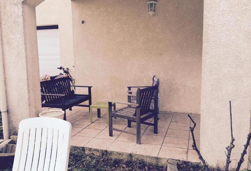 带2个卧室的公寓, Chambre D Hote Veronique