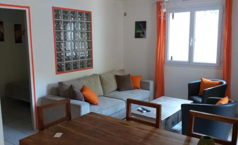Апартаменты 2 Спальни, Chambre D Hote Veronique
