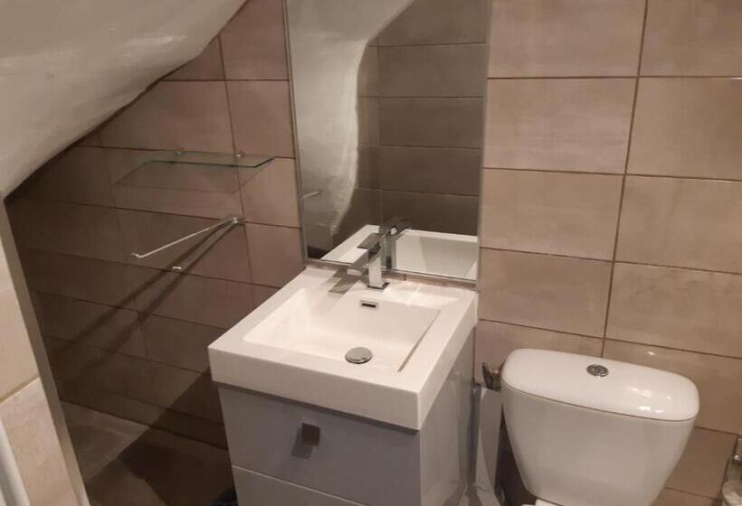 Семейный Номер Вид на Горы, Chambre D Hote Veronique