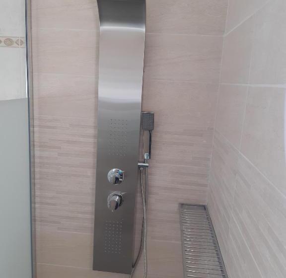 غرفة ديلوكس, Chambre D Hote Veronique