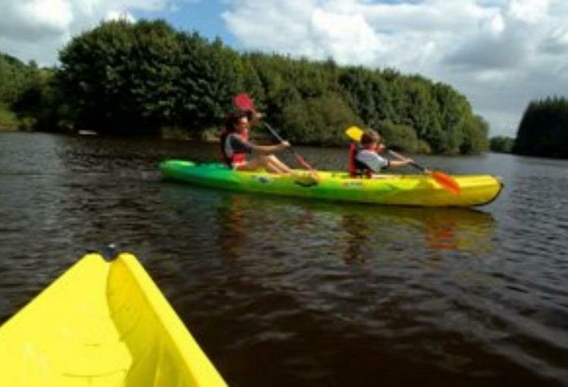 Cameră Familiară, Yec'hed Mat