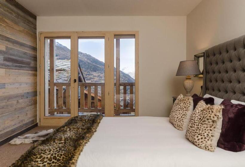 בקתת חדר, Black Diamond Lodge