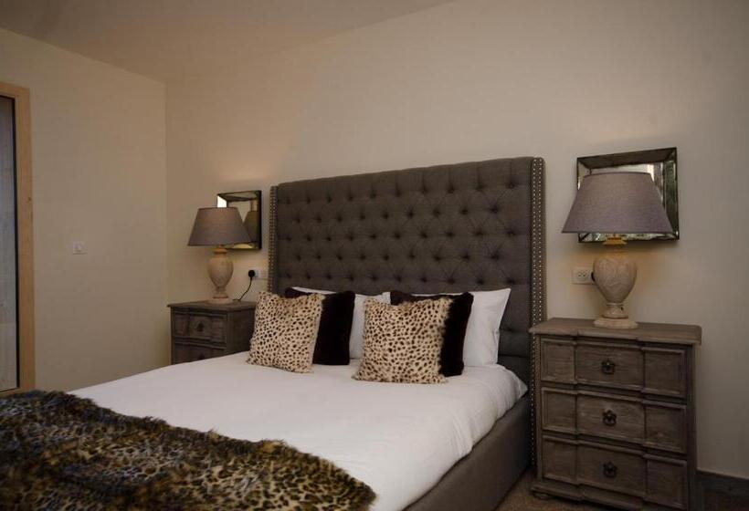 בקתת חדר, Black Diamond Lodge