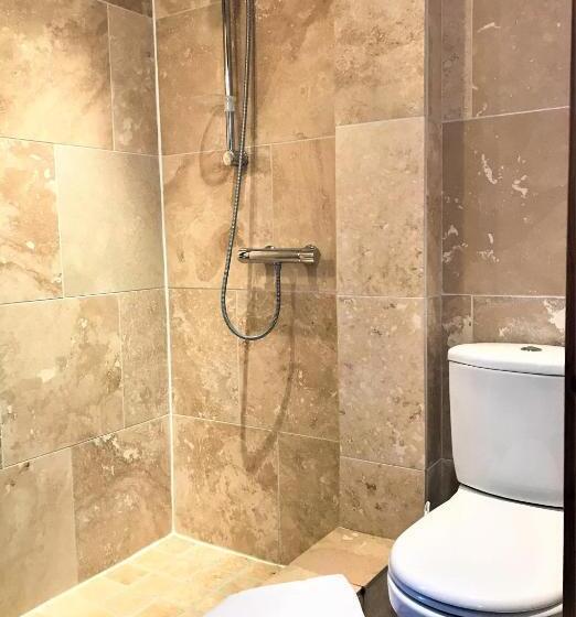 בקתת סופריור בת חדר 1, Black Diamond Lodge