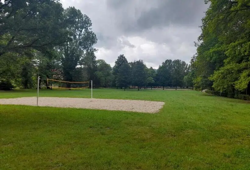 Standard Kolmen Hengen Huone, De L'ile D'amour
