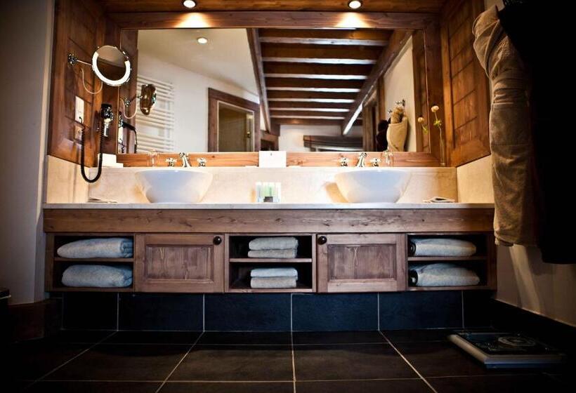 سوییت لوکس, Hôtel Les Barmes De L Ours