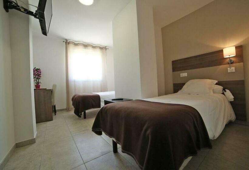 스탠다드 룸, Restaurant Les Pielettes