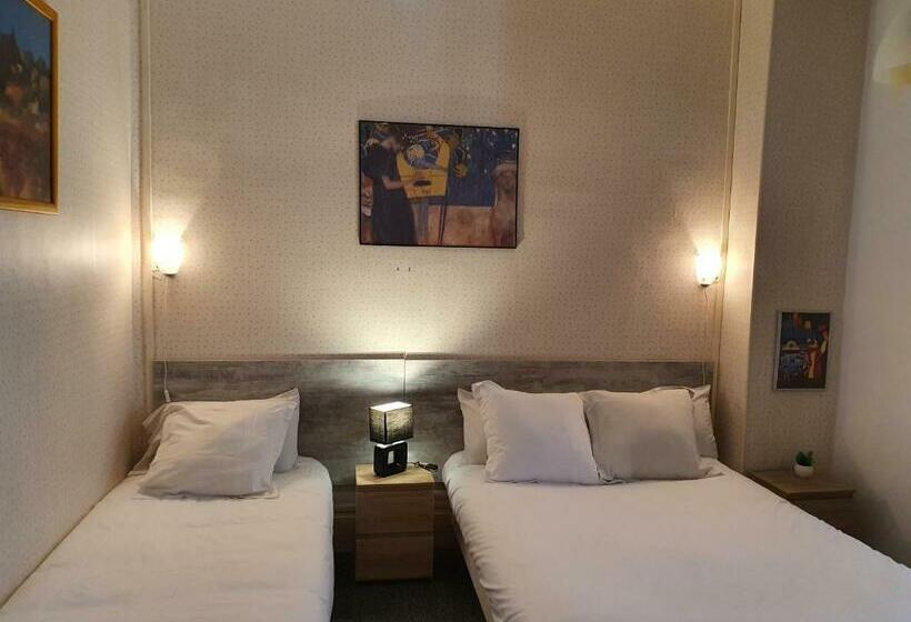 غرفة قياسية ثلاثية, Le Riviera