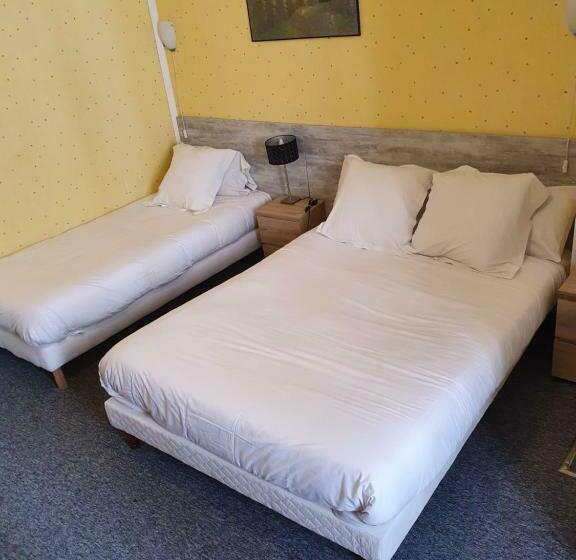 غرفة قياسية ثلاثية, Le Riviera