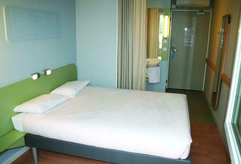 Номер Стандарт, Ibis Budget Saint Pourcain