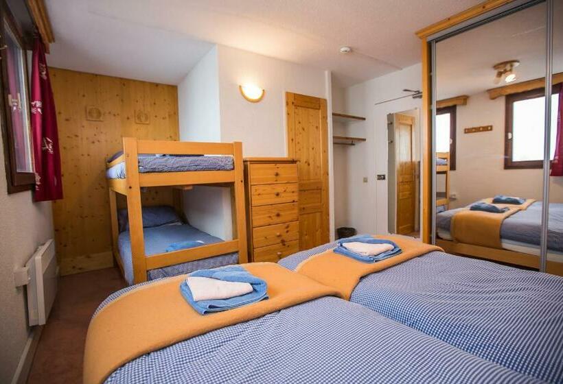 اتاق استاندارد چهار تخته, L Aigle