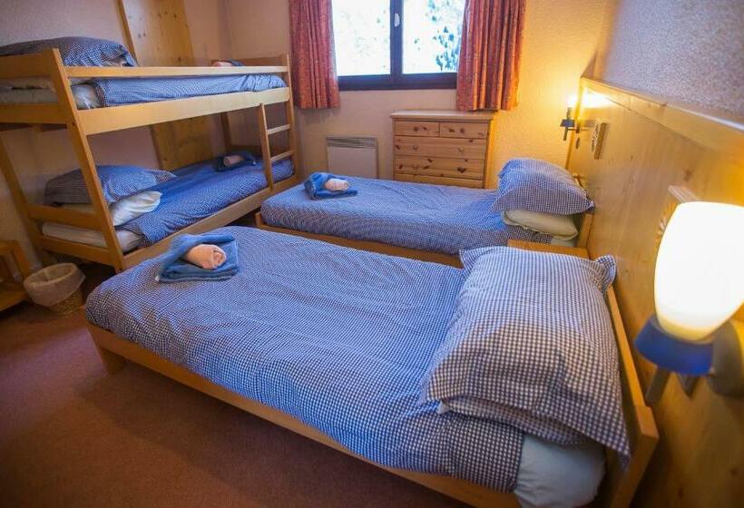 اتاق استاندارد چهار تخته, L Aigle