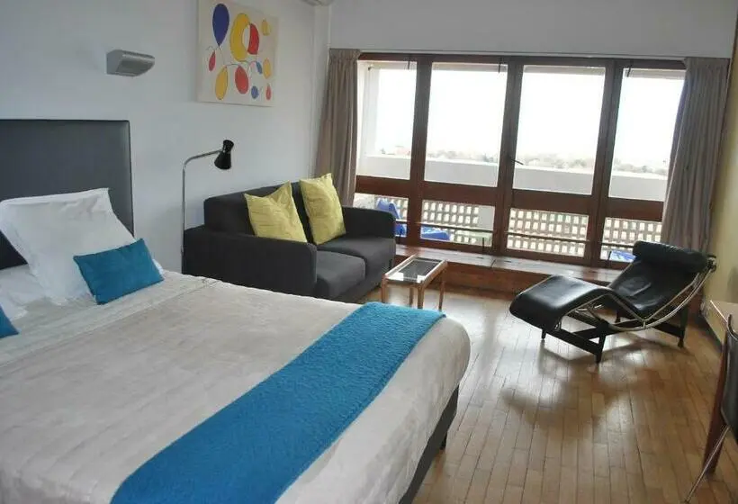 Chambre Deluxe Vue Mer avec Balcon, Le Corbusier