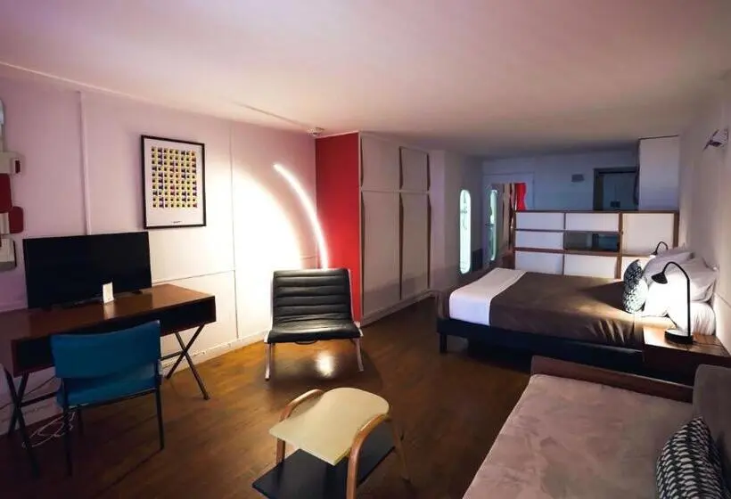 Chambre Deluxe Vue Mer avec Balcon, Le Corbusier