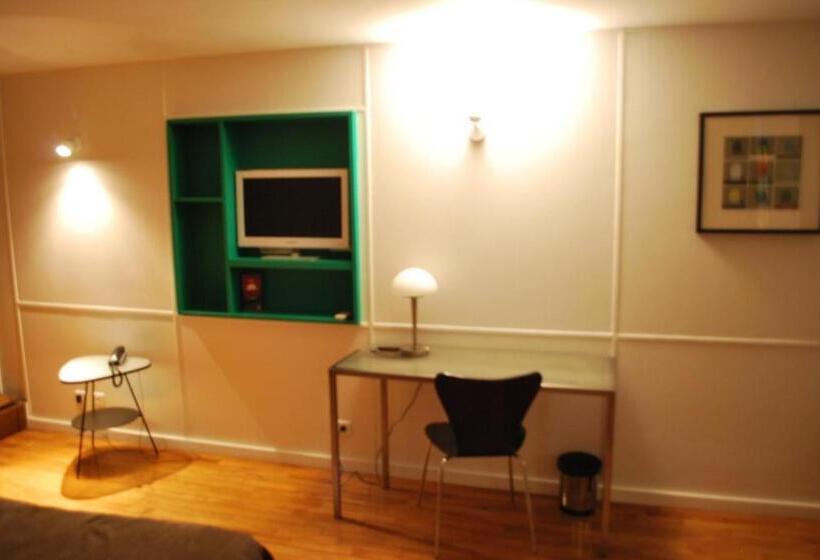 غرفة ديلوكس مطلة على المتنزه, Le Corbusier