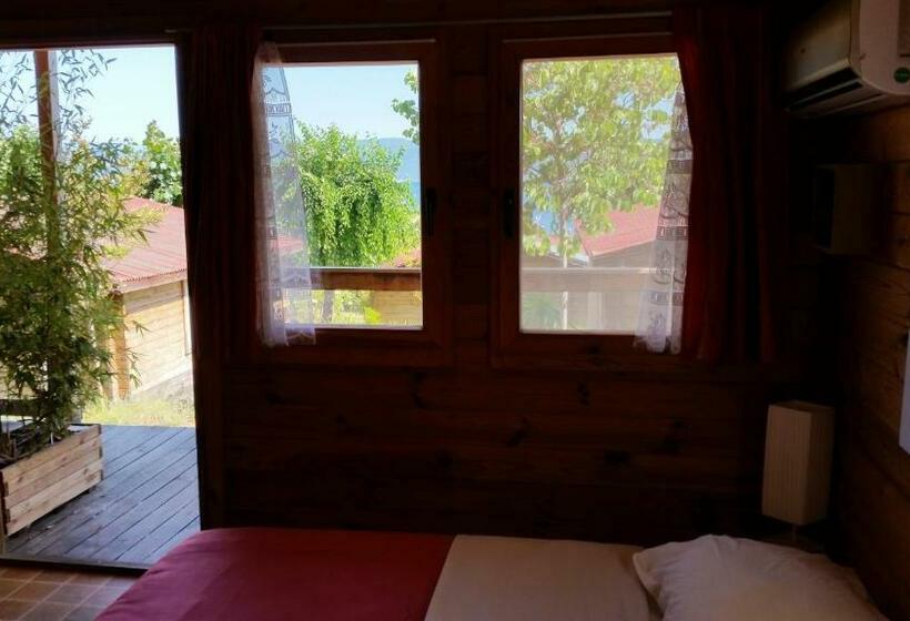 Classic room with balcony, Mare E Monti