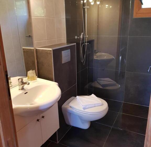 2 Bedrooms Suite Sea View, Mare E Monti