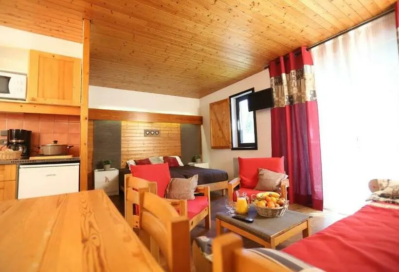 آپارتمان 2 خوابه, Village Club Les Tavaillons